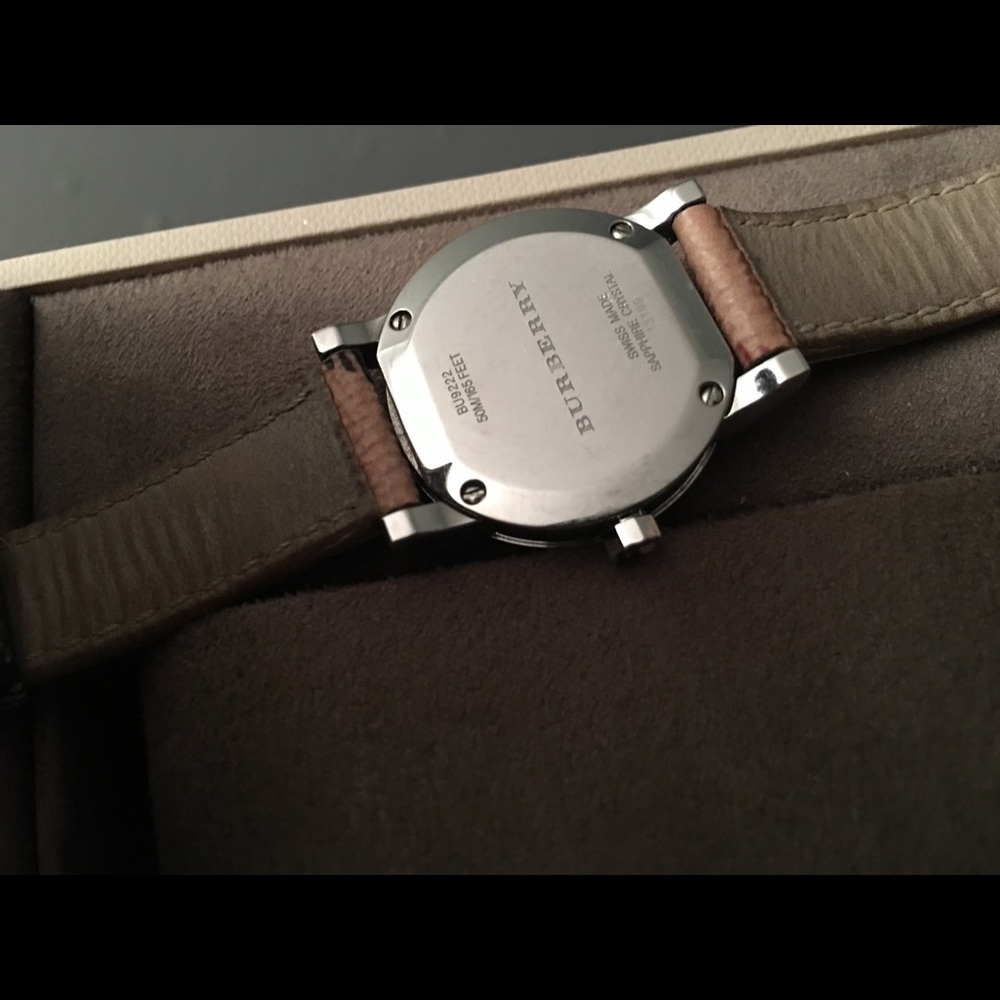 Burberry Watch - Picture 5 of 8